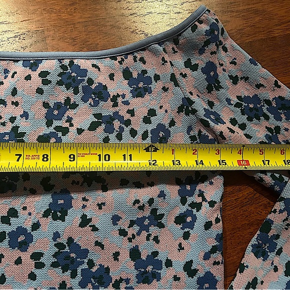 Zara Off the Shoulder Jacquard top - Picture 10 of 10